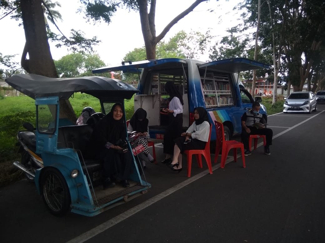 Kegiatan Mobil Perpustakaan Keliling di RS. Pobundayan Kotamobagu