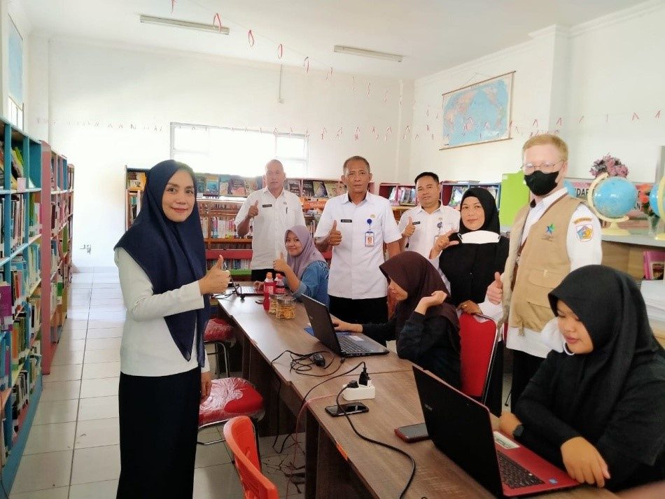 Program Transformasi Perpustakaan Berbasis Inklusi Sosial (TP-BIS) Perpustakaan Daerah Kotamobagu melakukan kegiatan Pelatihan kepada Masyarakat